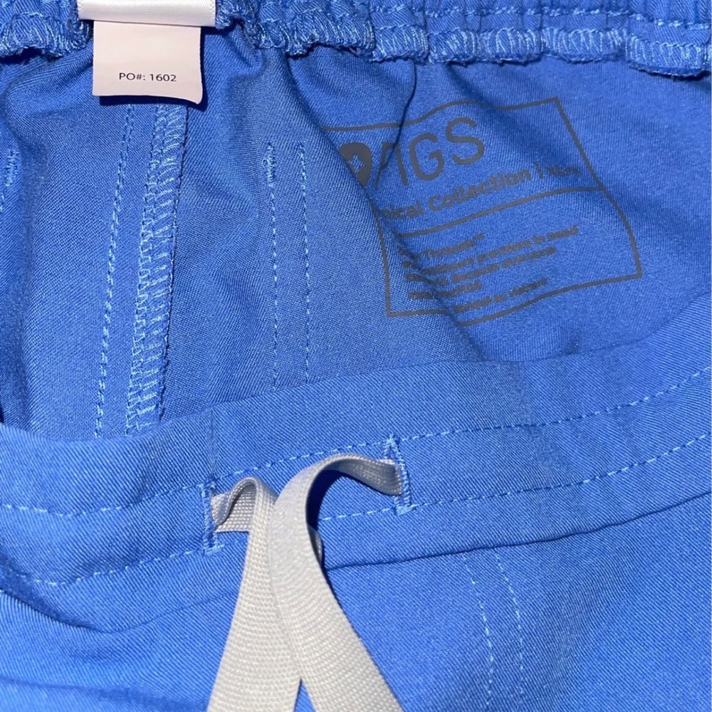 Figs scrub XSP Yola Color: Ceil Blue